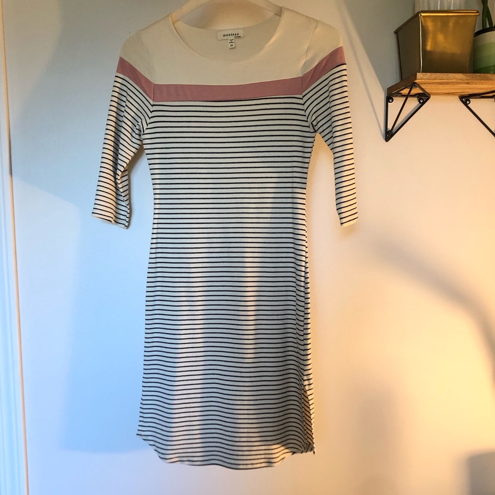 Fitted striped dress